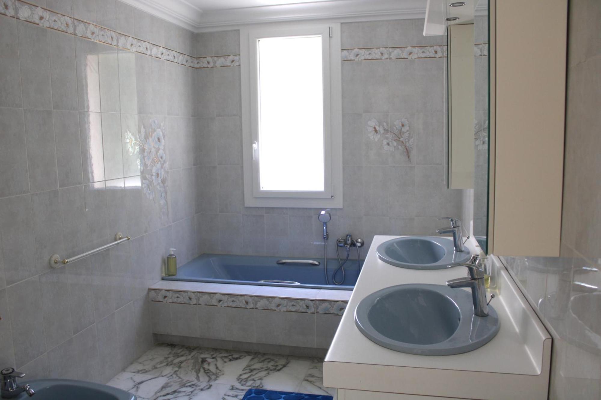 Rez De Jardin De 65M2 Dans Villa A Nicea Zewnętrze zdjęcie